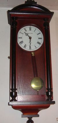 pendulum clock